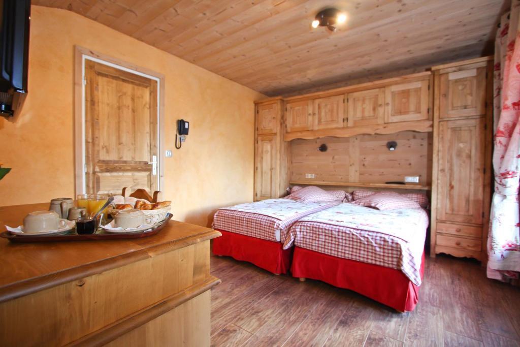 Alpen Roc Hotel Morzine Cameră foto