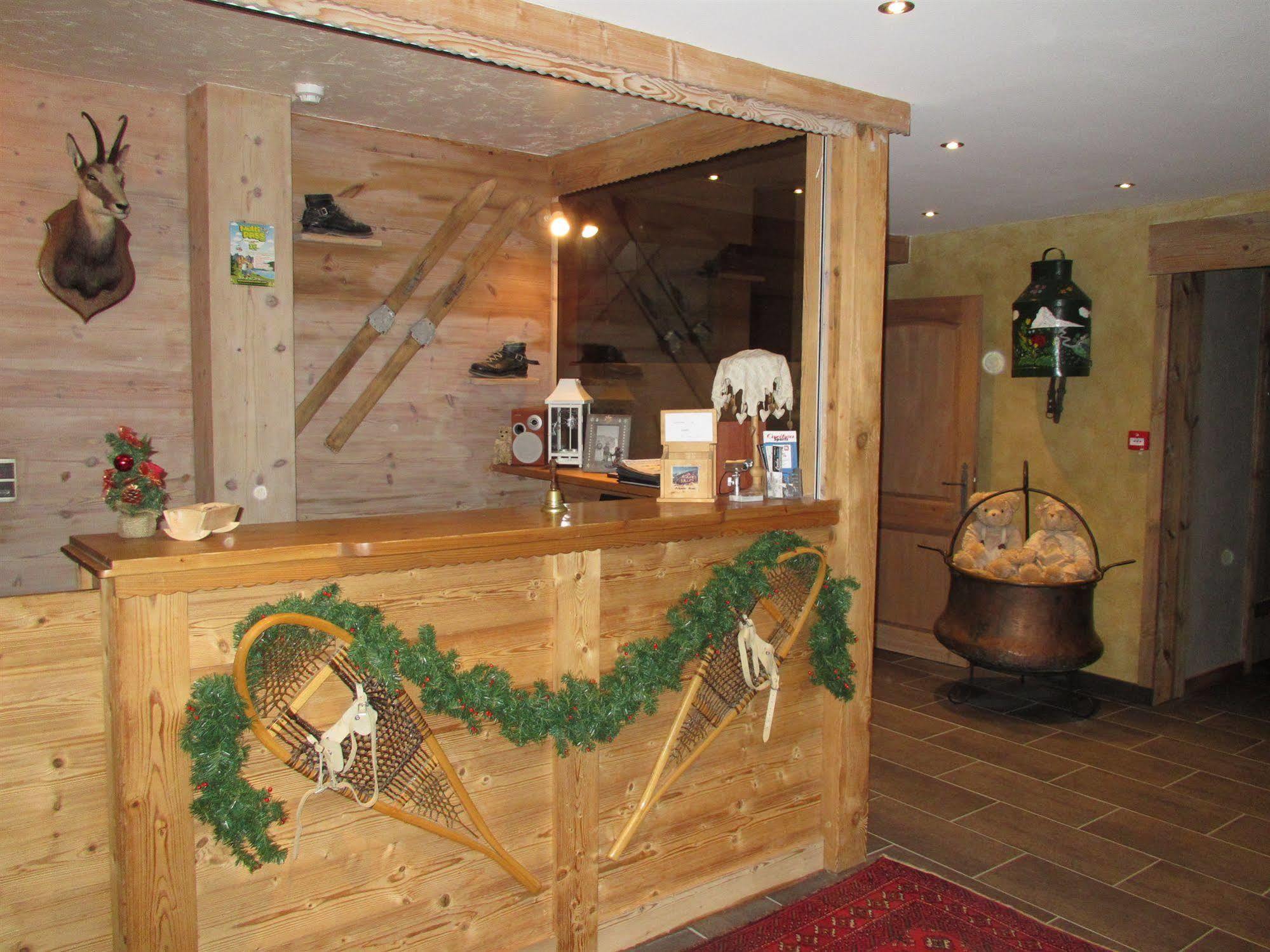 Alpen Roc Hotel Morzine Exterior foto